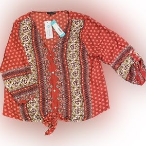 NWT West Kei | Talina Button Down Tie Front Top. Medium